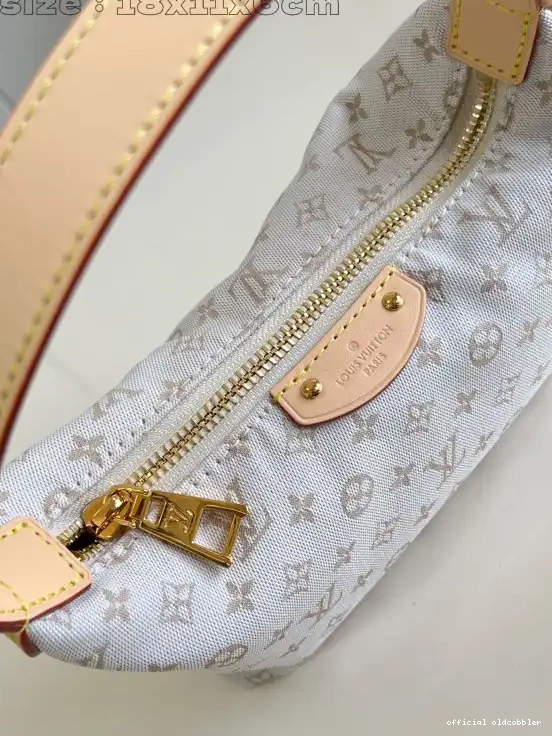 Official oldcobbler Vuitton Hills Pochette Louis 0618